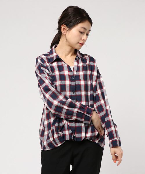 rps（アールピーエス）の「裾タック前開きシャツ（シャツ/ブラウス・レディース・ピンク/ベージュ/オフホワイト/ブラック・M）」の12枚目の写真