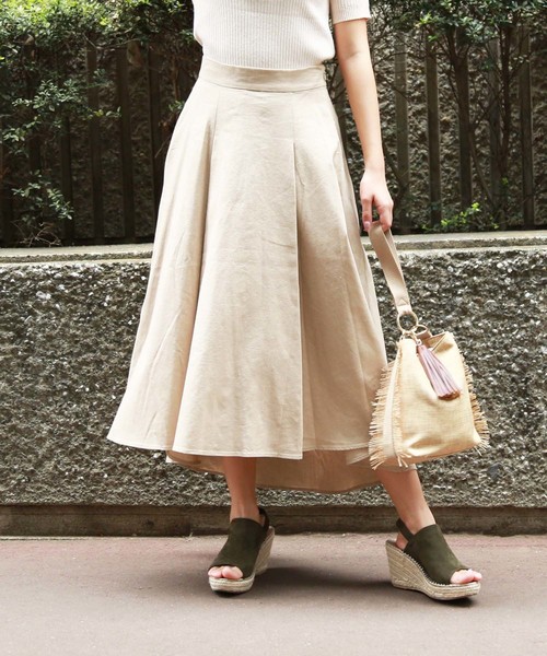 FREE'S MART（フリーズマート）の「麻調合繊前後差フレアスカート（スカート・レディース・ベージュ/ピンク/イエロー・FREE）」の2枚目の写真