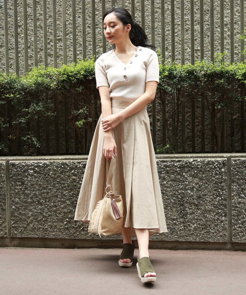 FREE'S MART（フリーズマート）の「麻調合繊前後差フレアスカート（スカート・レディース・ベージュ/ピンク/イエロー・FREE）」の8枚目の写真