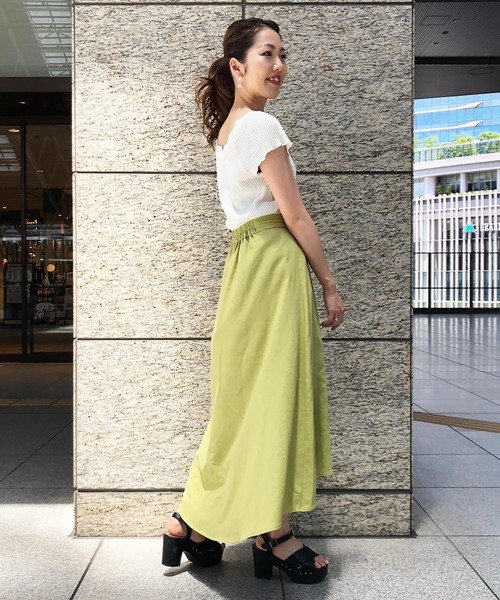 FREE'S MART（フリーズマート）の「麻調合繊前後差フレアスカート（スカート・レディース・ベージュ/ピンク/イエロー・FREE）」の16枚目の写真