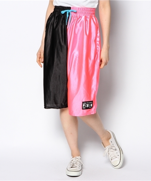 DANCE LB-03（ダンス エルビー・ゼロスリー）の「03 テカ ハーフパンツ（Tシャツ/カットソー・レディース・ブラック系/ピンク系/スカイブルー系/パープル系・FREE）」の4枚目の写真