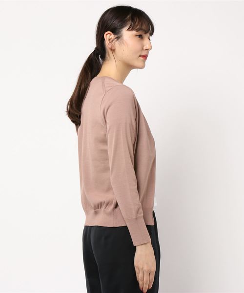 La TOTALITE(ラトータリテ)の「POP クルーネックカーディガン【手洗い可能】◆(カーディガン/ボレロ・レディース・グリーン/アイボリー/キャメル・FREE)」の4枚目の写真