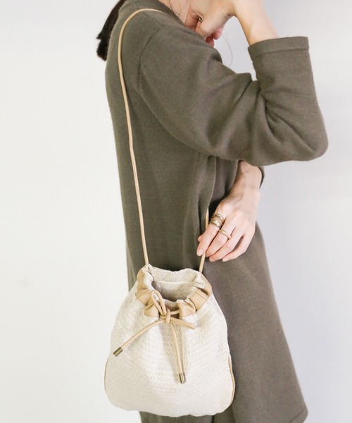 select MOCA（セレクトモカ）の「ジャガード巾着バック/コットンブレンドショルダーバック（ショルダーバッグ・レディース・ブラック/ベージュ・FREE）」の5枚目の写真