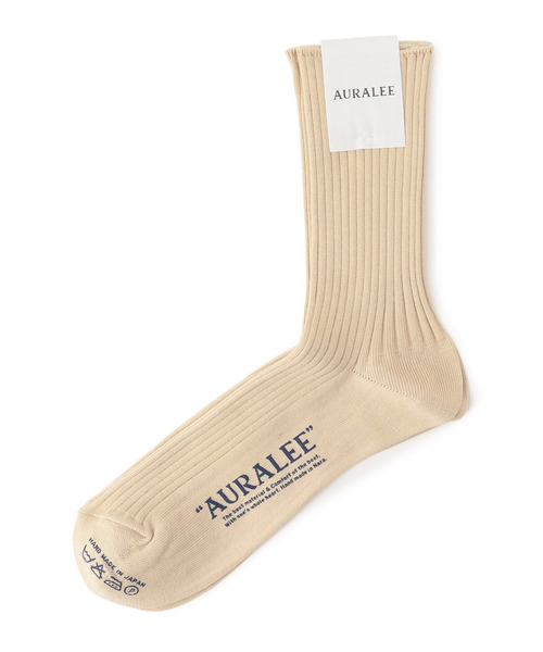AURALEE(オーラリー)の「AURALEE / "GIZA HIGH GAUGE SOX" ソックス(ソックス/靴下・メンズ・ベージュ/ホワイト/ブラック・FREE)」の1枚目の写真