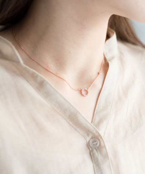 Ciki（シキ）の「ストーンサークルネックレス（シルバー925）（ネックレス・レディース・ゴールド/ピンクゴールド・FREE）」の2枚目の写真