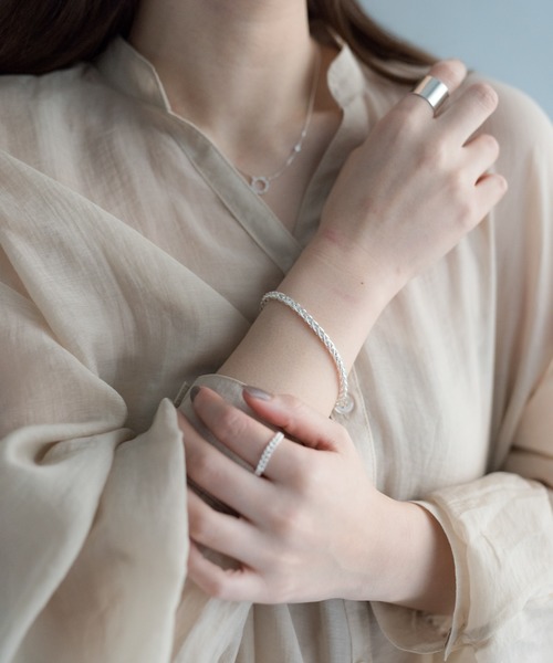 Ciki（シキ）の「ストーンサークルネックレス（シルバー925）（ネックレス・レディース・ゴールド/ピンクゴールド・FREE）」の8枚目の写真