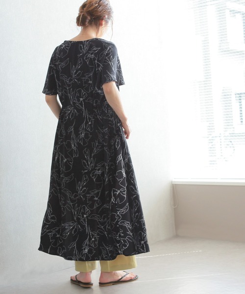 reca(レカ)の「花柄フレア袖2wayシャツワンピース(シャツワンピース・レディース・ホワイト系その他/ブラック系その他/ブルー系その他・M)」の20枚目の写真