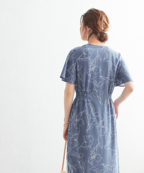 reca(レカ)の「花柄フレア袖2wayシャツワンピース(シャツワンピース・レディース・ホワイト系その他/ブラック系その他/ブルー系その他・M)」の21枚目の写真