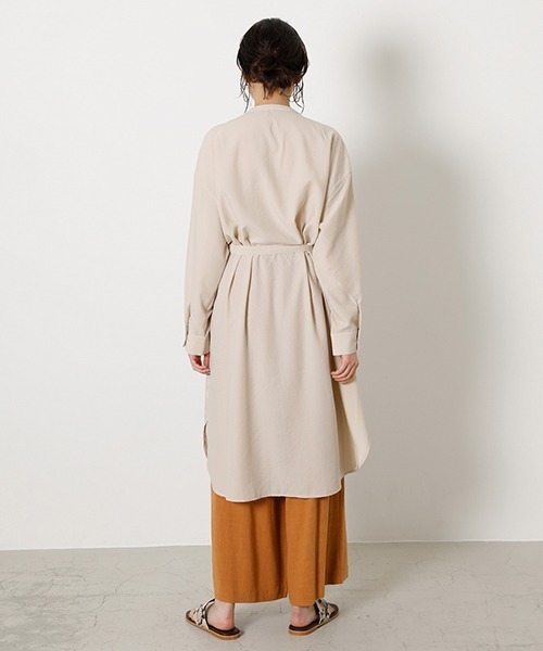 AZUL by moussy(アズールバイマウジー)の「SHEER LONG SHIRT/シアーロングシャツ(シャツ/ブラウス・レディース・ライトベージュ/ライトカーキ・MEDIUM/SMALL)」の7枚目の写真