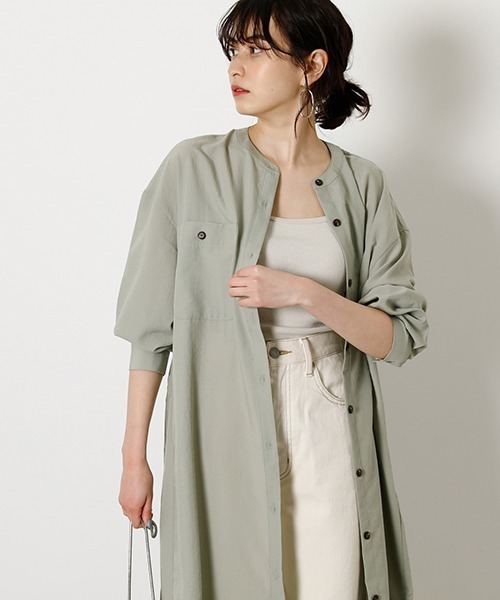 AZUL by moussy(アズールバイマウジー)の「SHEER LONG SHIRT/シアーロングシャツ(シャツ/ブラウス・レディース・ライトベージュ/ライトカーキ・MEDIUM/SMALL)」の12枚目の写真
