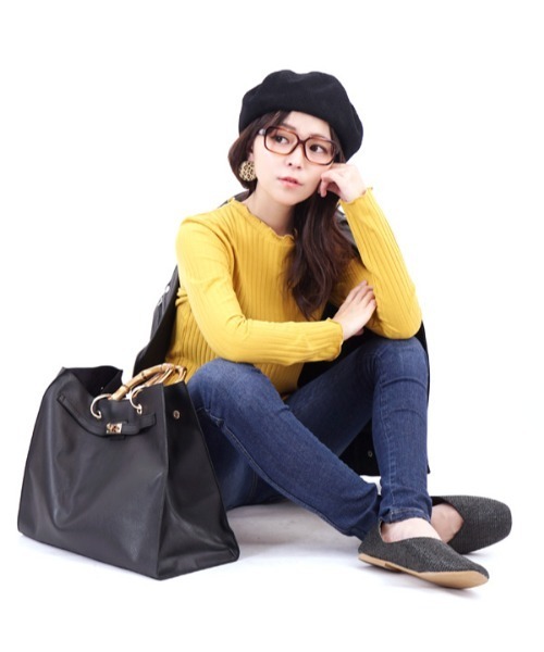 zootie（ズーティー）の「スクエアトゥ Vカット サマーバブーシュ（パンプス・レディース・パイソン/ブラック系その他/ブラック系その他2/ブラウン系その他・S/M/L/LL）」の16枚目の写真