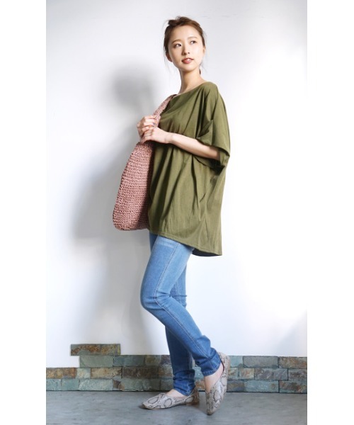 zootie（ズーティー）の「スクエアトゥ Vカット サマーバブーシュ（パンプス・レディース・パイソン/ブラック系その他/ブラック系その他2/ブラウン系その他・S/M/L/LL）」の17枚目の写真