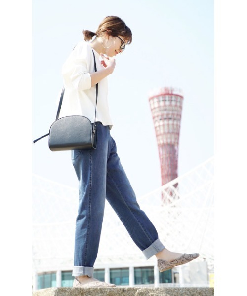 zootie（ズーティー）の「スクエアトゥ Vカット サマーバブーシュ（パンプス・レディース・パイソン/ブラック系その他/ブラック系その他2/ブラウン系その他・S/M/L/LL）」の7枚目の写真