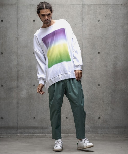 GLIMCLAP(グリムクラップ)の「msw783-Gradation & Impact print Loose silhoutte Sweat pullover プルオーバー(スウェット・メンズ・ブラック/オフホワイト・M/L)」の8枚目の写真