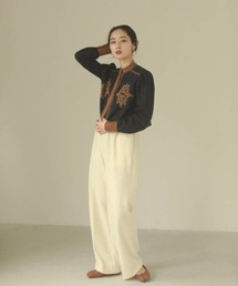TODAYFUL（トゥデイフル）の「エンブロイダリーパフブラウス（シャツ 