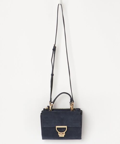 COCCINELLE（コチネレ）の「《COCCINELLE/コチネレ》ARLETTIS SUEDE（ショルダーバッグ・レディース・グレー/ネイビー/グリーン/ピンク/イエロー/ブラウン/ブラック/ライトピンク・FREE）」の5枚目の写真