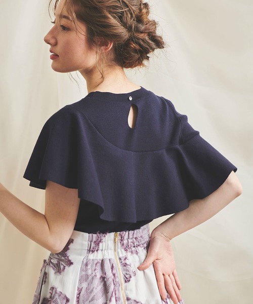 NOELA（ノエラ）の「アシメフリルニット（ニット/セーター・レディース・オフホワイト/ライトグリーン/ネイビー・FREE）」の10枚目の写真