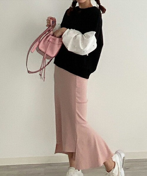 M y u（ミュー）の「袖シャツパールドッキング裏毛TOPS（スウェット・レディース・ブラック/アイボリー・FREE）」の6枚目の写真