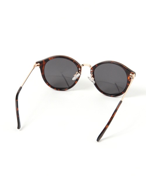 LEPSIM（レプシィム）の「ファッショングラスＢＡＳＩＣ　926328（サングラス・レディース・ブラック/ブラウン・ONE SIZE）」の13枚目の写真