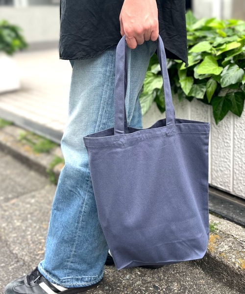 United Athle（ユナイテッドアスレ）の「United Athle/レギュラー キャンバス トートバッグ（トートバッグ・レディース・レッド系その他/ネイビー/ブルー系その他/ブラック/レッド/ブラック系その他/ナチュラル/モカ/オリーブ/パープル系1/ブルー系1/グリーン系1/スモークピンク/スミクロ/インディゴブルー/キャメル/ピンク系1・ONESIZE）」の11枚目の写真