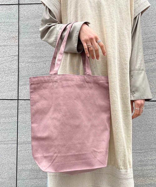 United Athle（ユナイテッドアスレ）の「United Athle/レギュラー キャンバス トートバッグ（トートバッグ・レディース・レッド系その他/ネイビー/ブルー系その他/ブラック/レッド/ブラック系その他/ナチュラル/モカ/オリーブ/パープル系1/ブルー系1/グリーン系1/スモークピンク/スミクロ/インディゴブルー/キャメル/ピンク系1・ONESIZE）」の15枚目の写真