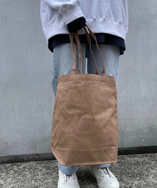 United Athle（ユナイテッドアスレ）の「United Athle/レギュラー キャンバス トートバッグ（トートバッグ・レディース・レッド系その他/ネイビー/ブルー系その他/ブラック/レッド/ブラック系その他/ナチュラル/モカ/オリーブ/パープル系1/ブルー系1/グリーン系1/スモークピンク/スミクロ/インディゴブルー/キャメル/ピンク系1・ONESIZE）」の4枚目の写真