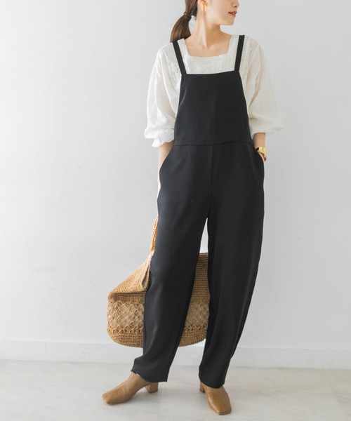 URBAN RESEARCH（アーバンリサーチ）の「ダブルクロスコクーンサロペット（サロペット/オーバーオール・レディース・ブラック/ベージュ・36/38）」の7枚目の写真