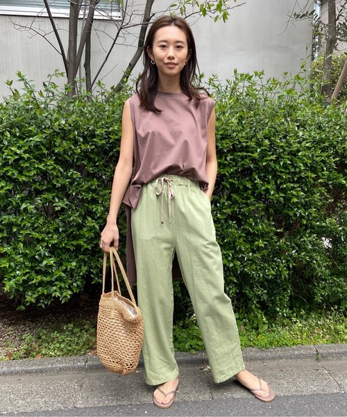 AZUL ENCANTO(アズールエンカント)の「フレンチリネン ストレートパンツ(その他パンツ・レディース・ベージュ/ブラウン/ライトカーキ/ライトブラック・FREE)」の22枚目の写真