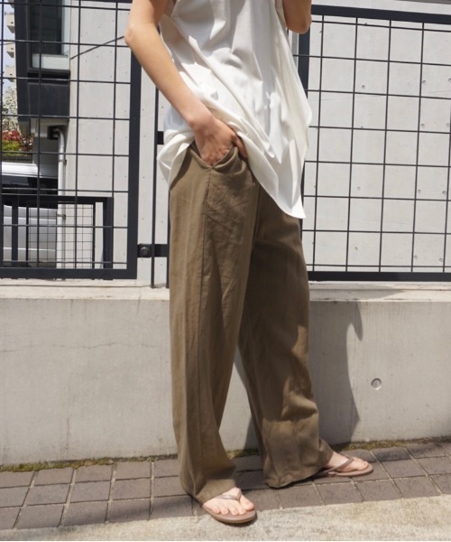 AZUL ENCANTO(アズールエンカント)の「フレンチリネン ストレートパンツ(その他パンツ・レディース・ベージュ/ブラウン/ライトカーキ/ライトブラック・FREE)」の21枚目の写真