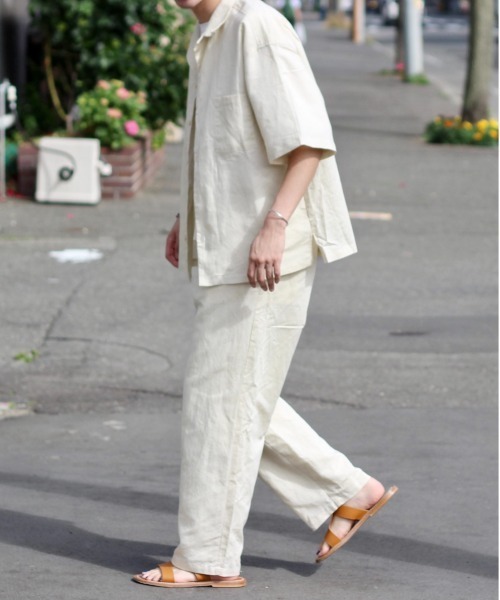 y/m by れぽすけ(イムバイレポスケ)の「リラックスリネンライクパンツ(スラックス・メンズ・チャコールグレー/ブラウン/アイボリー・LARGE/MEDIUM)」の22枚目の写真