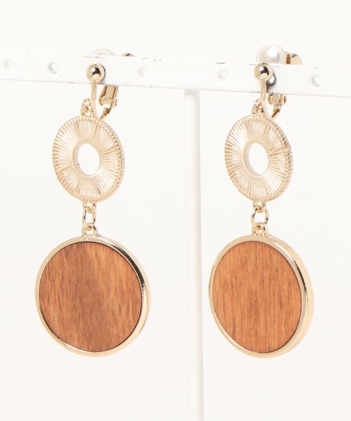 dazzlin（ダズリン）の「ナチュラルペアサークルイヤリング（イヤリング・レディース・アイボリー/ブルー/ブラウン・FREE）」の17枚目の写真