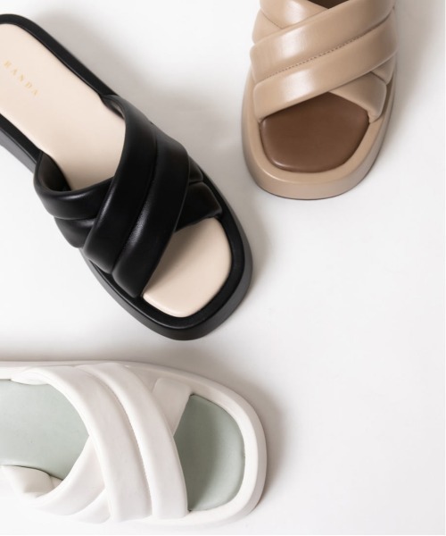 RANDA（ランダ）の「ソフト クロスベルト厚底サンダル（サンダル・レディース・ホワイト/ブラック/グレイッシュベージュ・M/S/LL/L）」の12枚目の写真