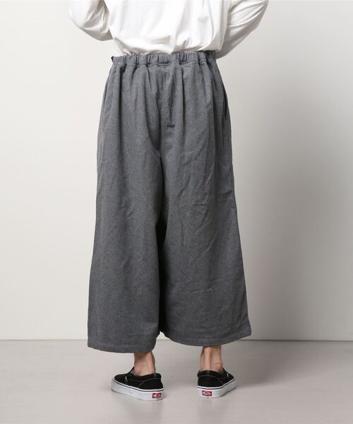 Gramicci(グラミチ)の「【 GRAMICCI / グラミチ 】 GLP21F0 WOOL WRAP FLARE PANTS | ウールラップフレアパンツ INS(その他パンツ・レディース・ブラック/グレー/ブラウン・M)」の5枚目の写真