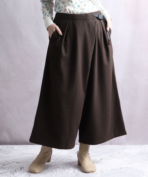 Gramicci(グラミチ)の「【 GRAMICCI / グラミチ 】 GLP21F0 WOOL WRAP FLARE PANTS | ウールラップフレアパンツ INS(その他パンツ・レディース・ブラック/グレー/ブラウン・M)」の3枚目の写真
