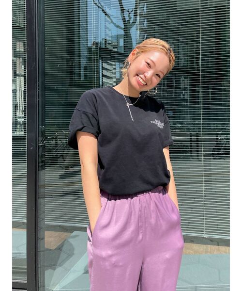 Ungrid（アングリッド）の「エンブロイダリーTee（Tシャツ/カットソー・レディース・ブラック/サーモンピンク/ブルー/オフホワイト・FREE）」の13枚目の写真