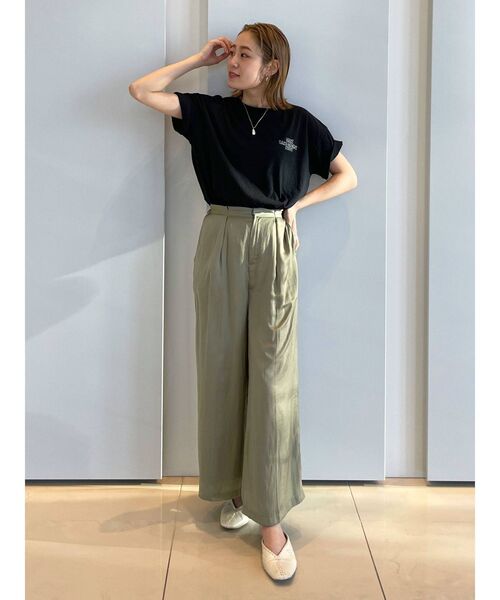 Ungrid（アングリッド）の「エンブロイダリーTee（Tシャツ/カットソー・レディース・ブラック/サーモンピンク/ブルー/オフホワイト・FREE）」の21枚目の写真