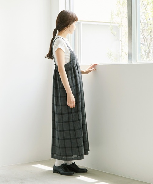 cardo fabrica（カルドファブリカ）の「._●W/Tグラフチェックキャミソールワンピース（ワンピース・レディース・ブラック/キナリ・FREE）」の6枚目の写真