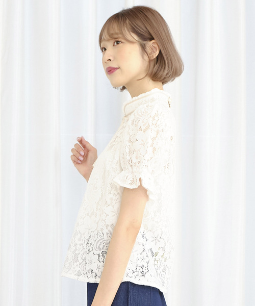 TITTY&CO.（ティティーアンドコー）の「バイカラーリボンレースブラウス（シャツ/ブラウス・レディース・ライトブルー/ベージュ/オフホワイト・FREE）」の5枚目の写真