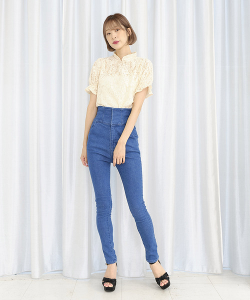 TITTY&CO.（ティティーアンドコー）の「バイカラーリボンレースブラウス（シャツ/ブラウス・レディース・ライトブルー/ベージュ/オフホワイト・FREE）」の15枚目の写真