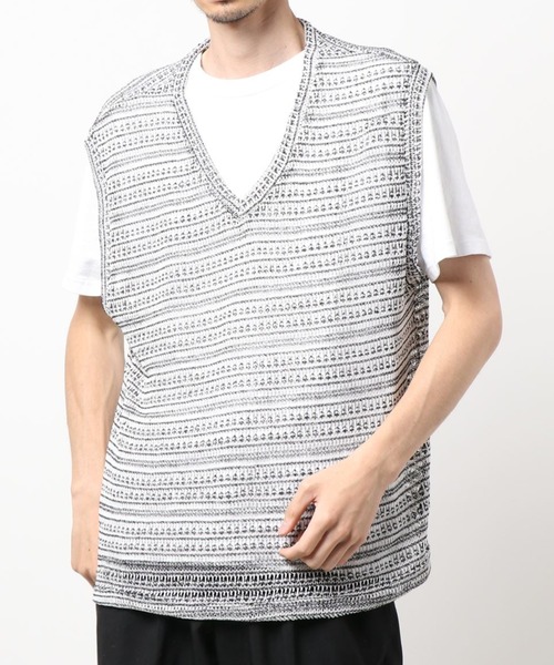 Revo.（レボ）の「【URBAN WHITE IN SEOUL】すかし編み Vネック ニット