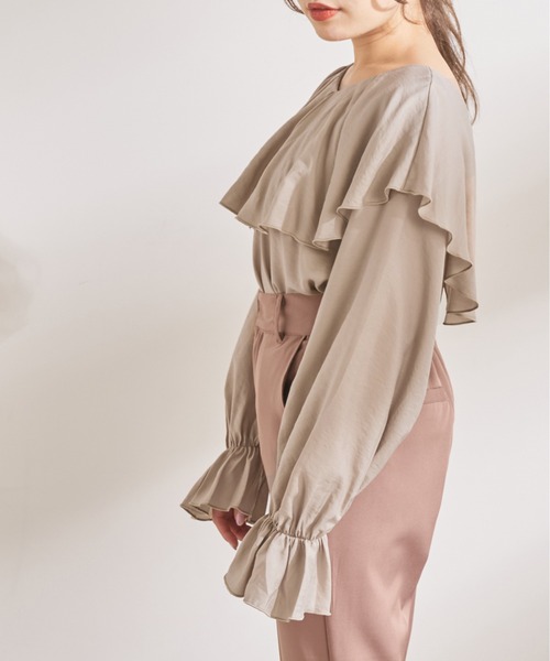 OLIVE des OLIVE（オリーブデオリーブ）の「ケープカラーバックリボンブラウス（シャツ/ブラウス・レディース・ブラック/ベージュ/オフホワイト・FREE）」の15枚目の写真