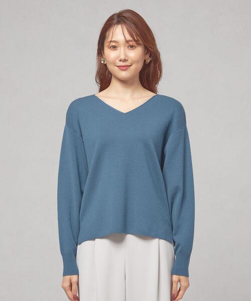closet story(クローゼットストーリー)の「<closet story>アツデ Vネック セットアップ プルオーバー -ウォッシャブル-(ニット/セーター・レディース・ブラック/ロイヤルブルー・FREE)」の4枚目の写真