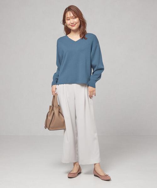 closet story(クローゼットストーリー)の「<closet story>アツデ Vネック セットアップ プルオーバー -ウォッシャブル-(ニット/セーター・レディース・ブラック/ロイヤルブルー・FREE)」の3枚目の写真