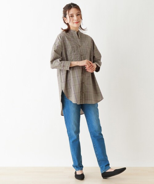 SHOO・LA・RUE(シューラルー)の「◆ピンタックバックリボンシャツ(シャツ/ブラウス・レディース・ライトベージュ/ブラウン系2/ダークグリーン/ブラウン系・03/04/02)」の9枚目の写真