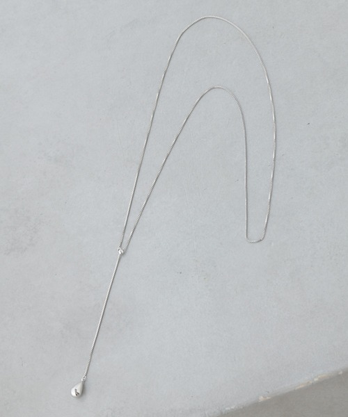 PAPILLONNER(パピヨネ)の「ステンレスドロップネックレス(ネックレス・レディース・ゴールド系その他/シルバー系その他/クリア/シルバー/ゴールド・FREE)」の10枚目の写真