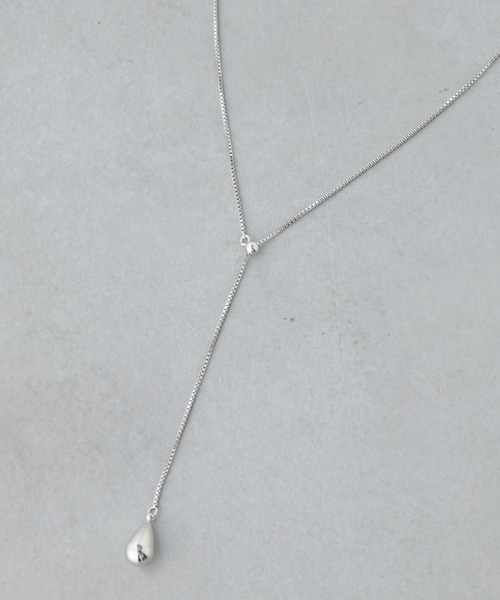 PAPILLONNER(パピヨネ)の「ステンレスドロップネックレス(ネックレス・レディース・ゴールド系その他/シルバー系その他/クリア/シルバー/ゴールド・FREE)」の13枚目の写真