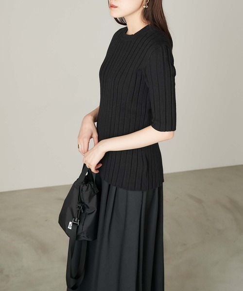 Chaco closet（チャコ クローゼット）の「針抜きレーヨンリブ編み5分袖クルーネックニット（ニット/セーター・レディース・ベージュ/ブラック/グレー/ブラウン・FREE）」の18枚目の写真