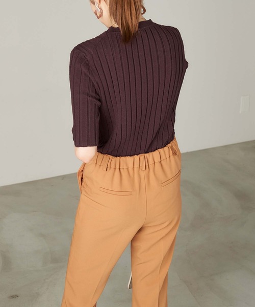 Chaco closet（チャコ クローゼット）の「針抜きレーヨンリブ編み5分袖クルーネックニット（ニット/セーター・レディース・ベージュ/ブラック/グレー/ブラウン・FREE）」の11枚目の写真