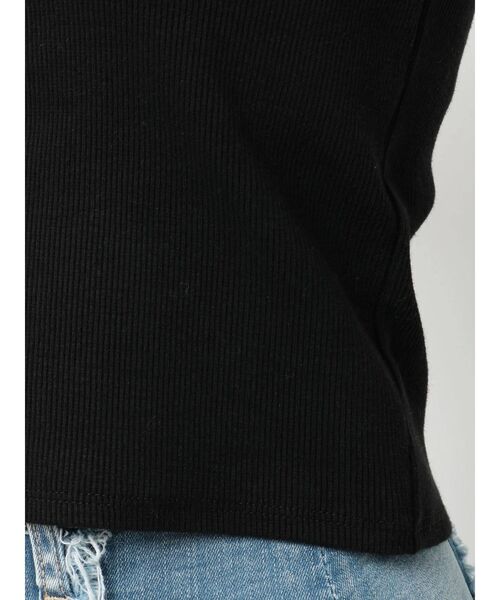 EMODA(エモダ)の「ミニマルボックスキャミ(キャミソール・レディース・ホワイト/ブラック・FREE)」の12枚目の写真