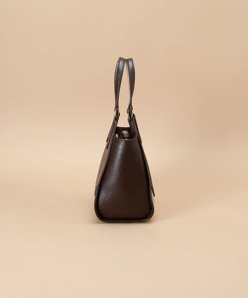 Samantha Thavasa(サマンサタバサ)の「バイカラーイタリアンスプレットレザートートバッグ 小サイズ(トートバッグ・レディース・ネイビー/ダークブラウン/グレイッシュベージュ・FREE)」の18枚目の写真